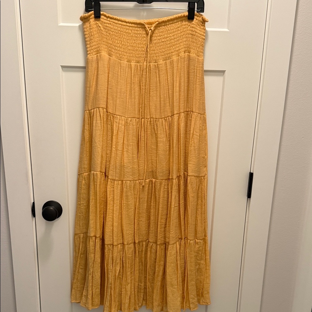 Elegant Yellow Maxi Skirt
